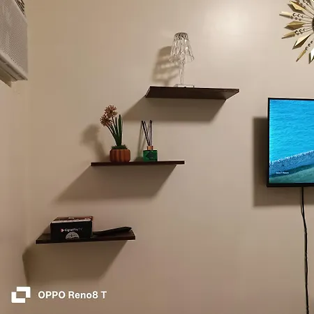 Goldyrich Staycation Place-Urban Deca Tower Cubao