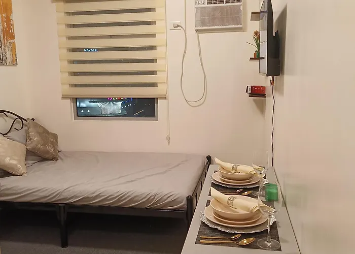 Goldyrich Staycation Place-urban Deca Tower Cubao