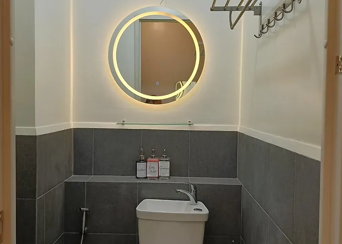 Goldyrich Staycation Place-urban Deca Tower Cubao Manila
