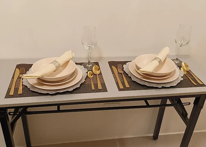 Goldyrich Staycation Place-urban Deca Tower Cubao Apartahotel